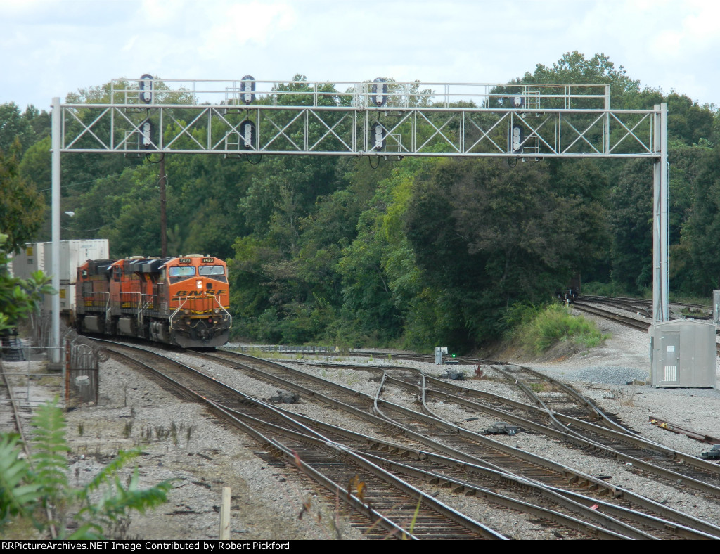 BNSF 7423 (ES40DC)